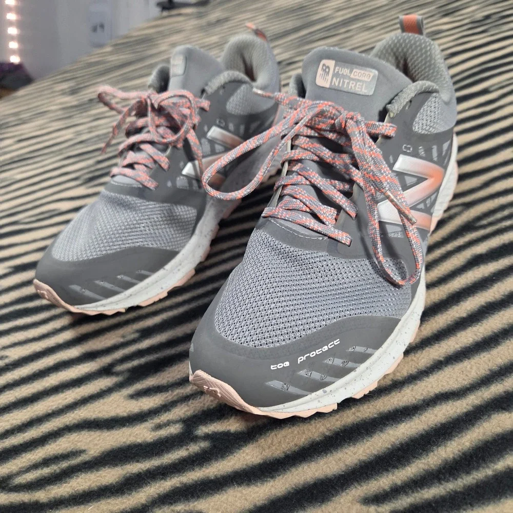 New Balance FuelCore Nitrel All Terrain Trail Shoes WTNTRCS1 Grey Peach 8.5